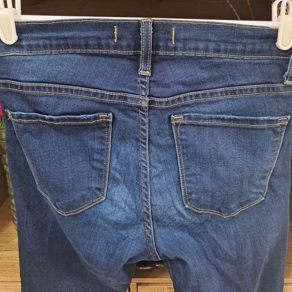Flying Monkey Sz 27 Distressed Skinny Jeans Raw Hem Pockets Dark Wash Mid Rise - Picture 6 of 13